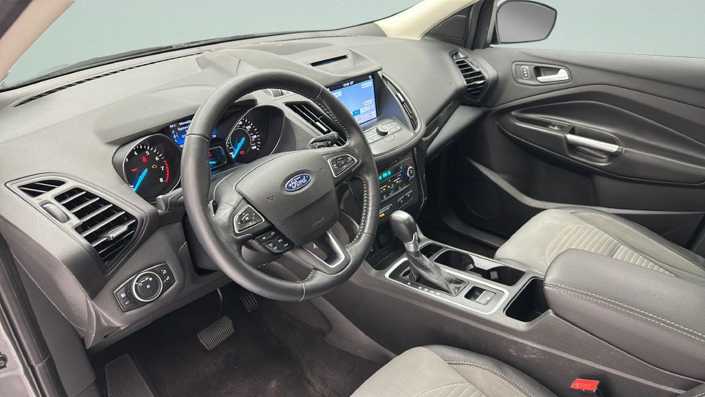 Used 2018 Ford Escape SE w/ SE Sport Appearance Package AWD/4WD image 11