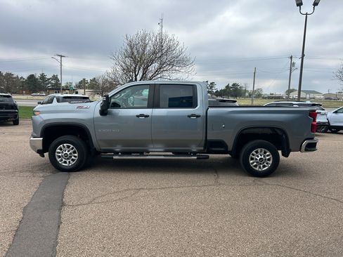Certified 2024 Chevrolet Silverado 2500 W/T w/ WT Convenience Package image 6