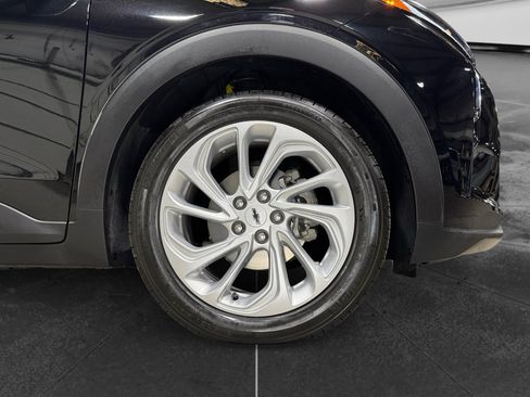 Used 2023 Chevrolet Bolt EUV LT w/ Driver Confidence Package FWD image 33