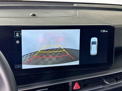 Certified 2025 Kia Sorento EX w/ EX Panoramic Sunroof Package AWD/4WD image 18