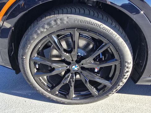 New 2026 BMW X7 xDrive40i w/ Executive Package image 8