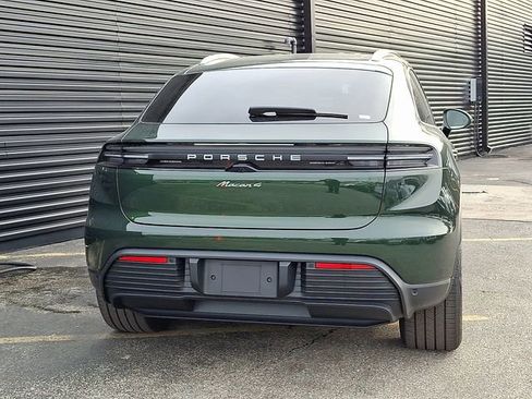 New 2025 Porsche Macan 4 Electric AWD/4WD image 6