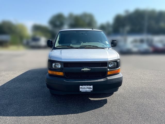 Used 2017 Chevrolet Express 2500 LS RWD image 3