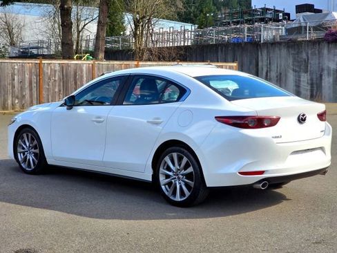 Used 2020 MAZDA MAZDA3 Select image 5