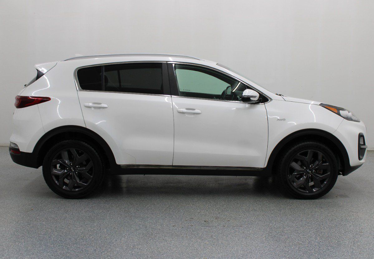 Used 2020 Kia Sportage S AWD/4WD image 2