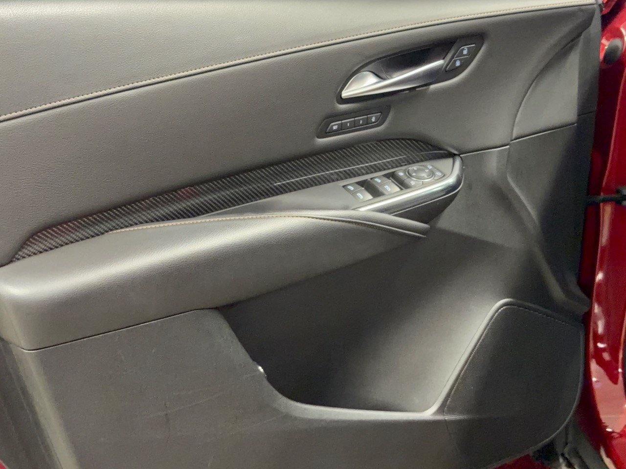 Used 2023 Cadillac XT4 Sport FWD image 14