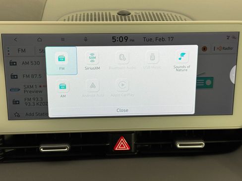 Used 2023 Hyundai Ioniq 5 Limited image 27