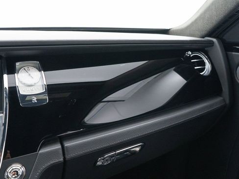 Certified 2017 Rolls-Royce Ghost image 42