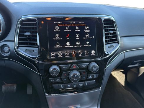 Certified 2022 Jeep Grand Cherokee Limited image 11