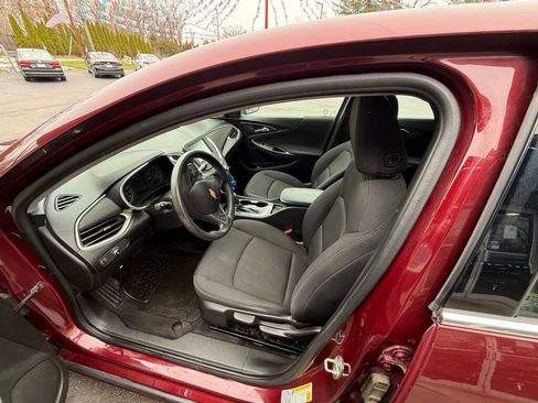 Used 2016 Chevrolet Malibu LS image 7