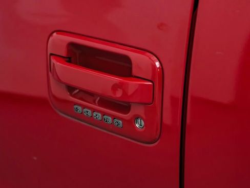 Used 2014 Ford F150 FX4 w/ Equipment Group 402A Luxury AWD/4WD image 35
