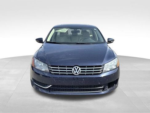 Used 2012 Volkswagen Passat 2.5 SEL FWD image 8