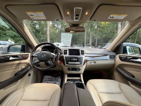 Used 2013 Mercedes-Benz ML 350 4MATIC image 36