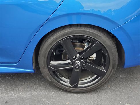 Certified 2024 Nissan Sentra SR w/ SR Premium Package image 12