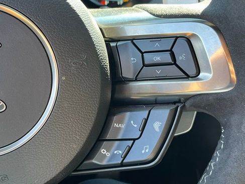 Used 2021 Ford Mustang Shelby GT500 w/ Technology Package image 19