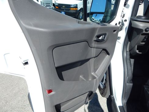 Used 2022 Ford Transit 250 148 High Roof Extended RWD image 19