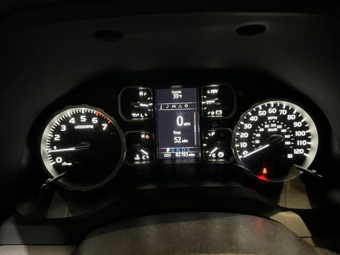 Used 2020 Toyota Tundra SR5 image 26