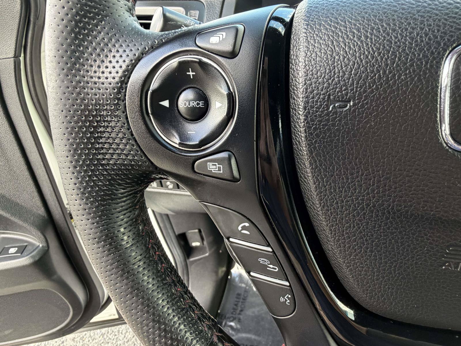 Used 2022 Honda Ridgeline Black Edition image 17