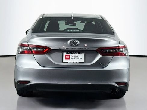 Used 2021 Toyota Camry XLE w/ Navigation Package FWD image 6