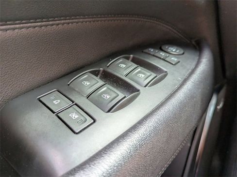 Used 2017 Cadillac Escalade Premium Luxury image 28