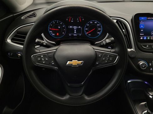 Used 2020 Chevrolet Malibu LS w/ Driver Confidence Package II FWD image 22