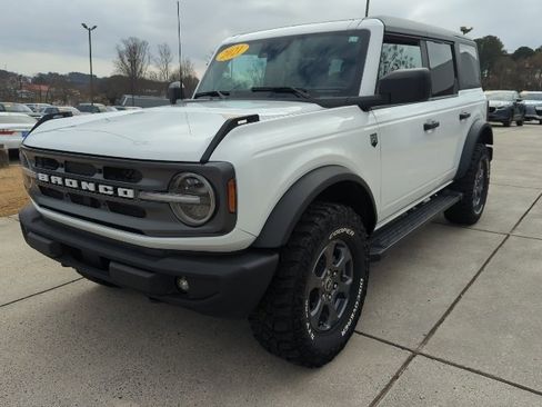 Used 2021 Ford Bronco Big Bend image 3