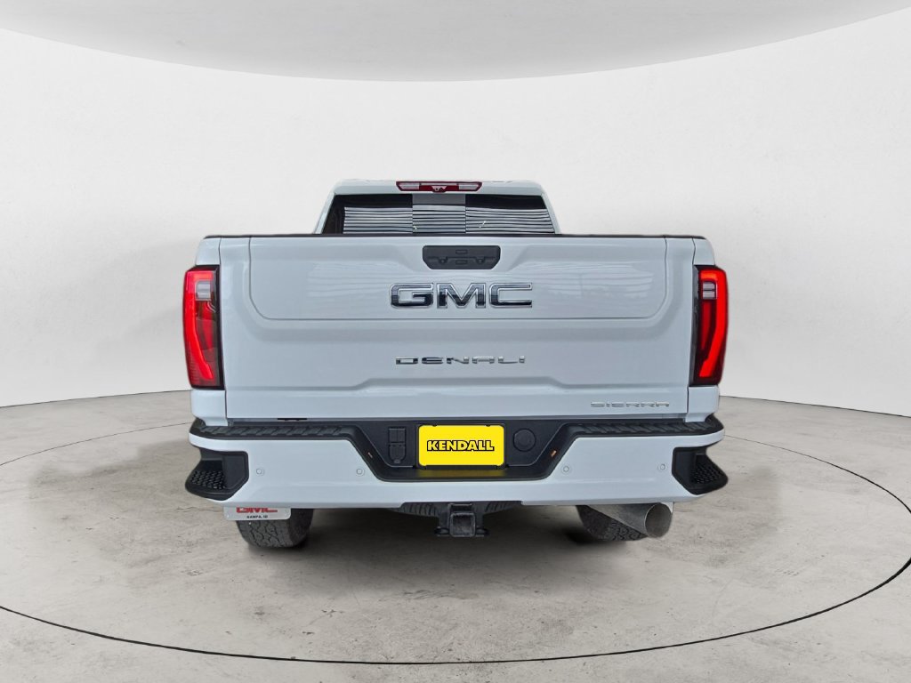 Certified 2026 GMC Sierra 3500 Denali Ultimate AWD/4WD image 6