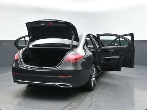 Used 2022 Mercedes-Benz C 300 4MATIC Sedan image 31