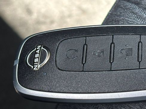 Used 2026 Nissan Kicks SV w/ Cold Weather Package FWD image 22