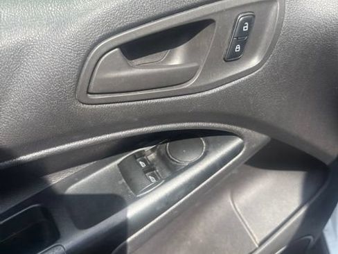 Used 2017 Ford Transit Connect XL FWD image 18