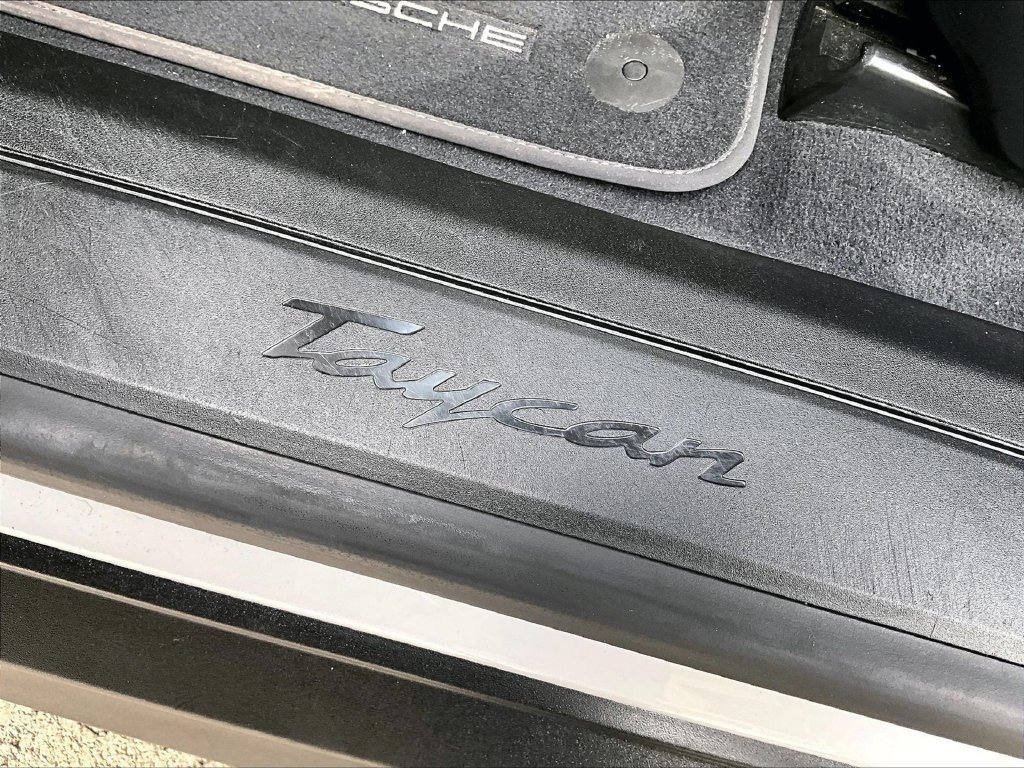 Certified 2024 Porsche Taycan RWD image 34