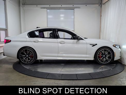 Used 2023 BMW M5 w/ Competition Package image 10
