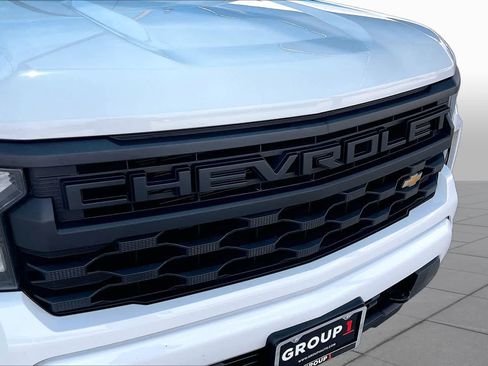 Used 2023 Chevrolet Silverado 1500 Custom RWD image 30