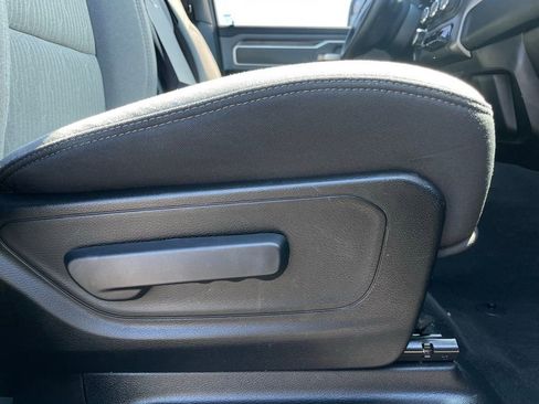 Used 2021 RAM 1500 Big Horn image 27