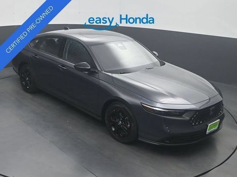 Certified 2025 Honda Accord SE image 19