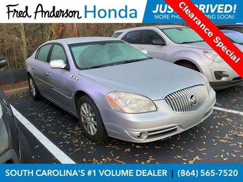 Used 2011 Buick Lucerne CXL image 1