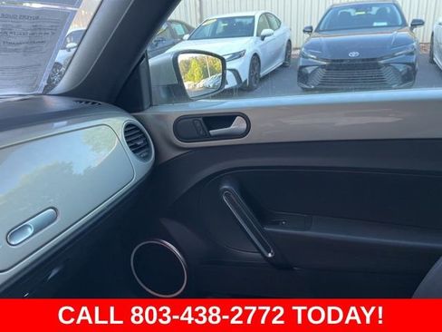 Used 2016 Volkswagen Beetle 1.8T S FWD image 21