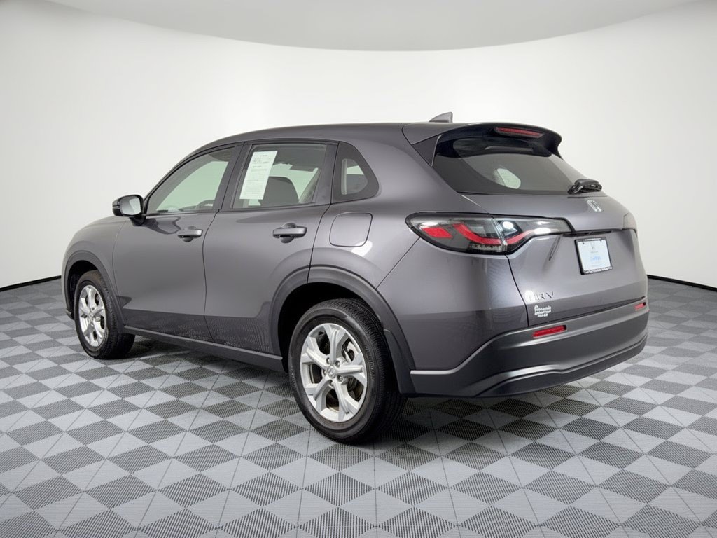 Used 2025 Honda HR-V LX image 3