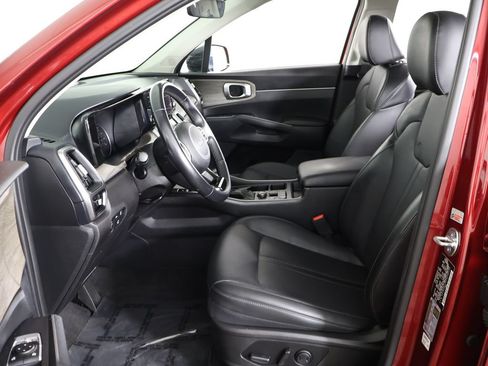 Used 2023 Kia Sorento EX FWD image 30