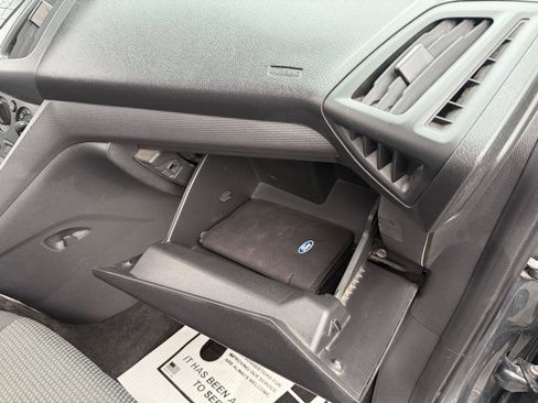 Used 2018 Ford Transit Connect XL FWD image 22