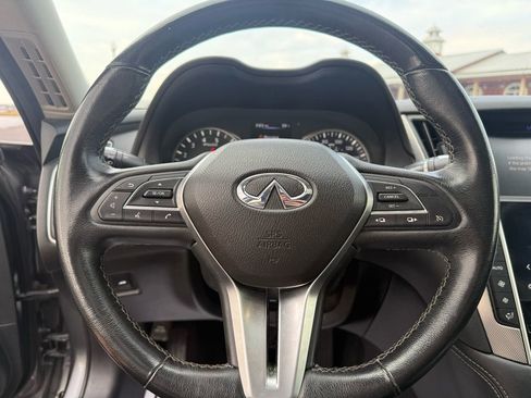 Used 2018 INFINITI Q50 Sport image 10