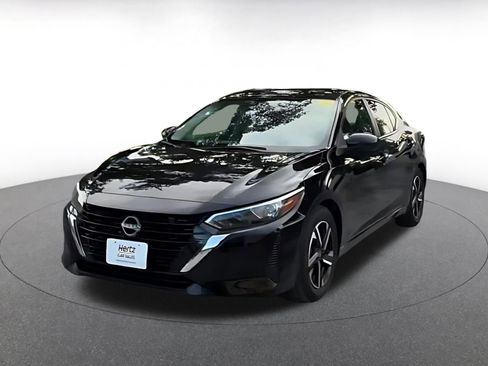 Used 2025 Nissan Sentra SV FWD image 3