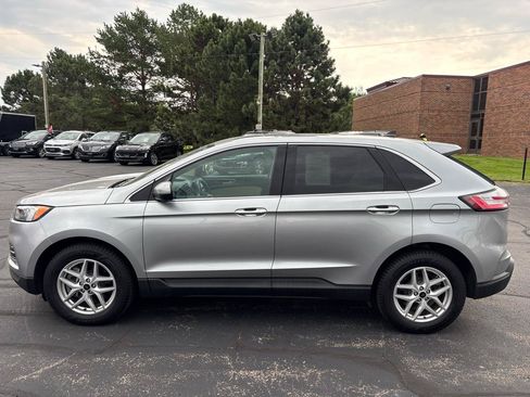 Used 2023 Ford Edge SEL w/ Convenience Package AWD/4WD image 6