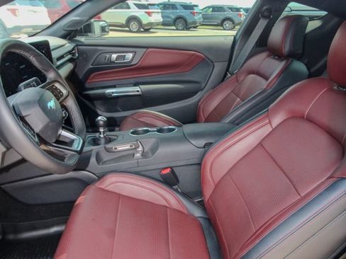 Used 2026 Ford Mustang GT Premium w/ GT Performance Package RWD image 12