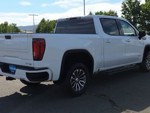 Used 2021 GMC Sierra 1500 AT4 AWD/4WD image 8