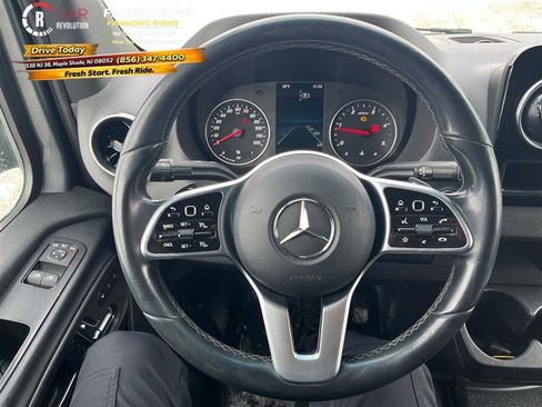 Used 2024 Mercedes-Benz Sprinter 2500 w/ Parking Package image 21