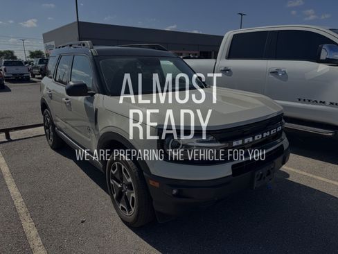 Used 2024 Ford Bronco Sport Outer Banks w/ Tech Package AWD/4WD image 5