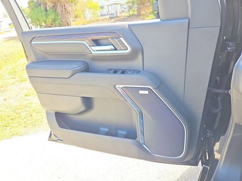 New 2026 GMC Sierra 2500 SLT w/ Max Trailering Package image 18