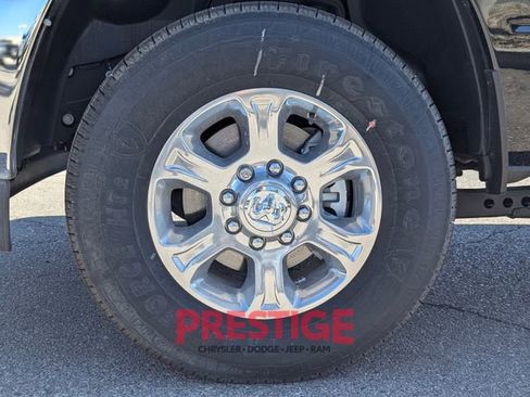 New 2025 RAM 3500 Big Horn image 31