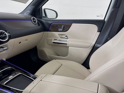 New 2026 Mercedes-Benz GLA 250 image 24